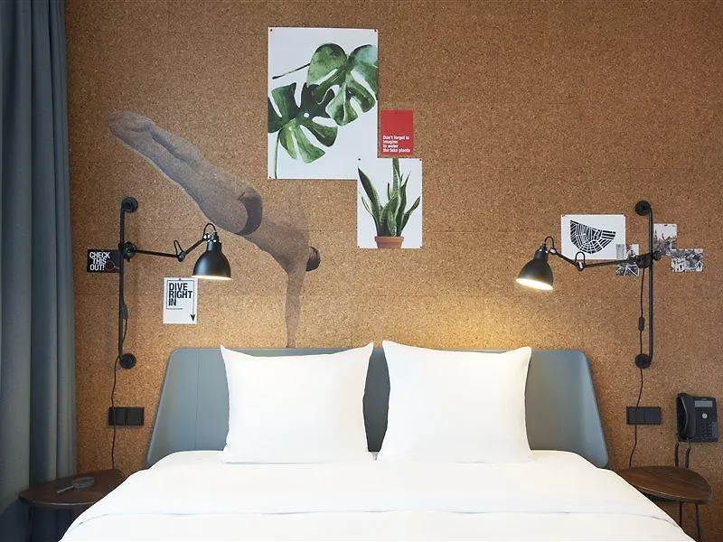 Conscious Hotel The Tire Station Амстердам 3*,  Нидерланды