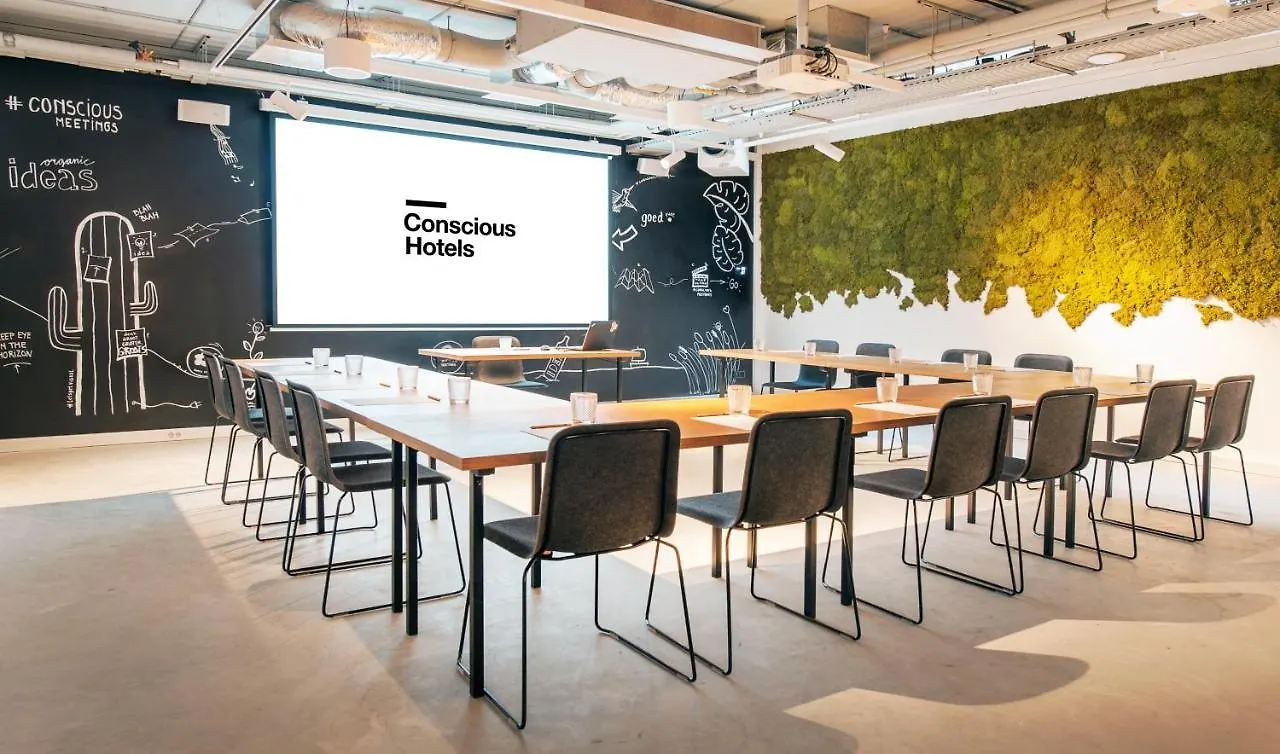Conscious Hotel The Tire Station Амстердам