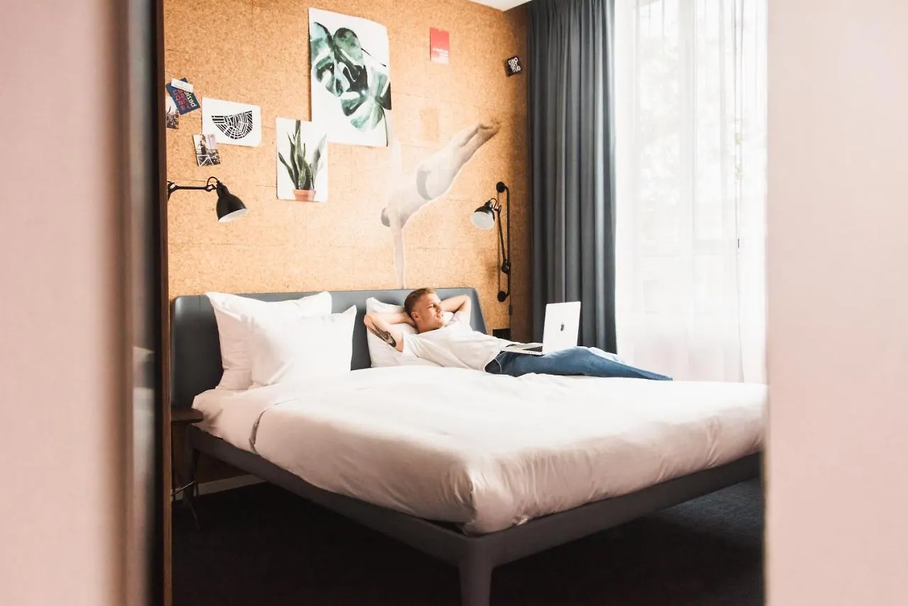 Conscious Hotel The Tire Station Амстердам